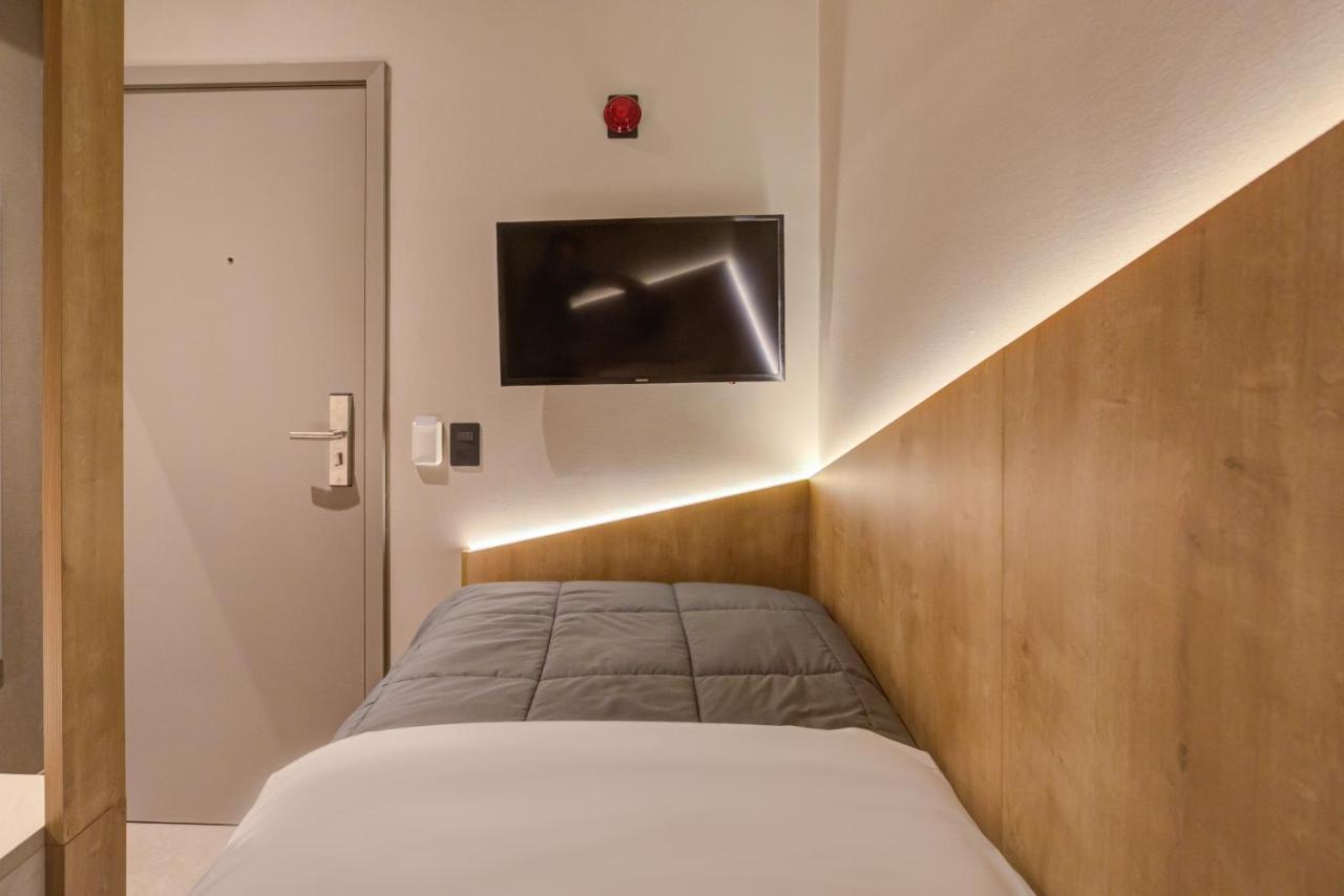 Fast Sleep Suites By Slaviero Hoteis - Hotel Dentro Do Aeroporto De Guarulhos - Terminal 2 - Desembarque Oeste Exterior foto