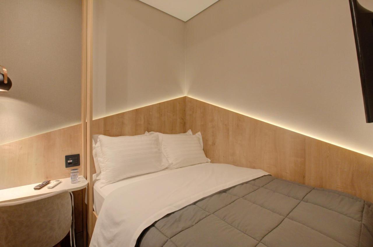 Fast Sleep Suites By Slaviero Hoteis - Hotel Dentro Do Aeroporto De Guarulhos - Terminal 2 - Desembarque Oeste Exterior foto